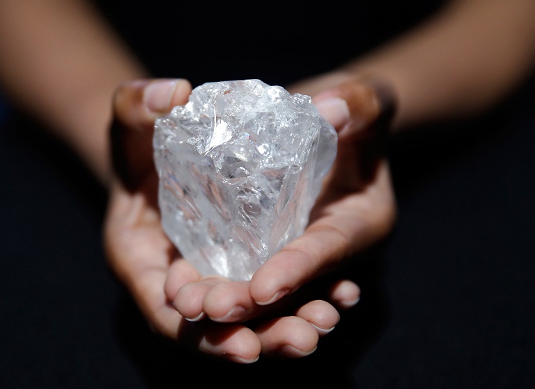 Giá của kim cương 1 Carat?